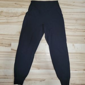 Lululemon Align Joggers 28